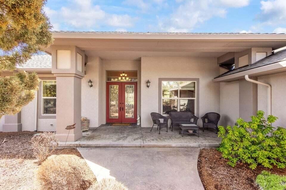 2158 SE Blue Skies Lane