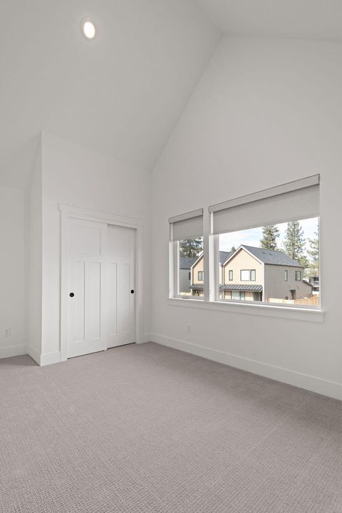 Tiny photo for 947 W Linda Avenue #29, Sisters, OR 97759 (MLS # 220210161)