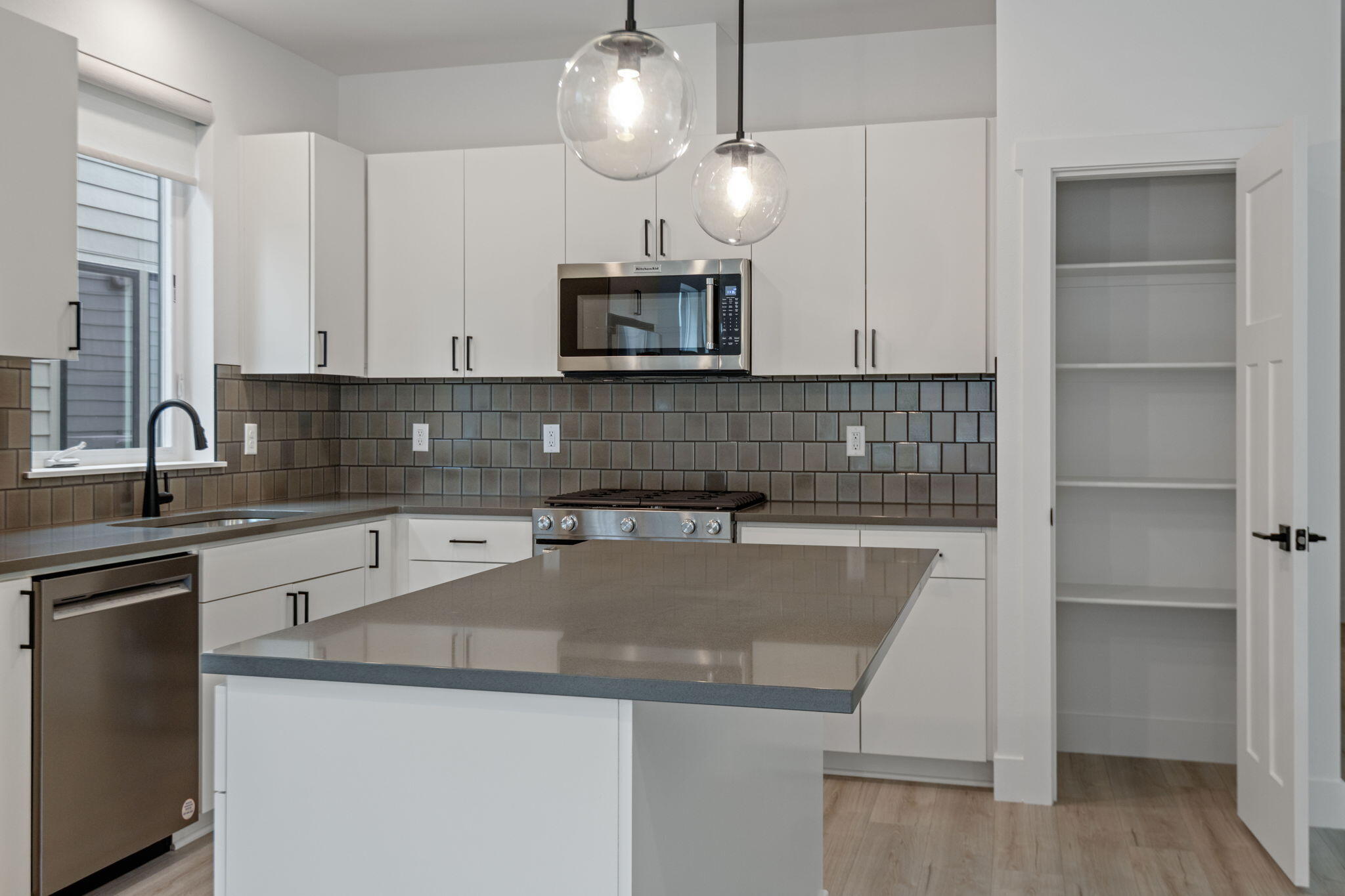 Sunset Meadows - Residential