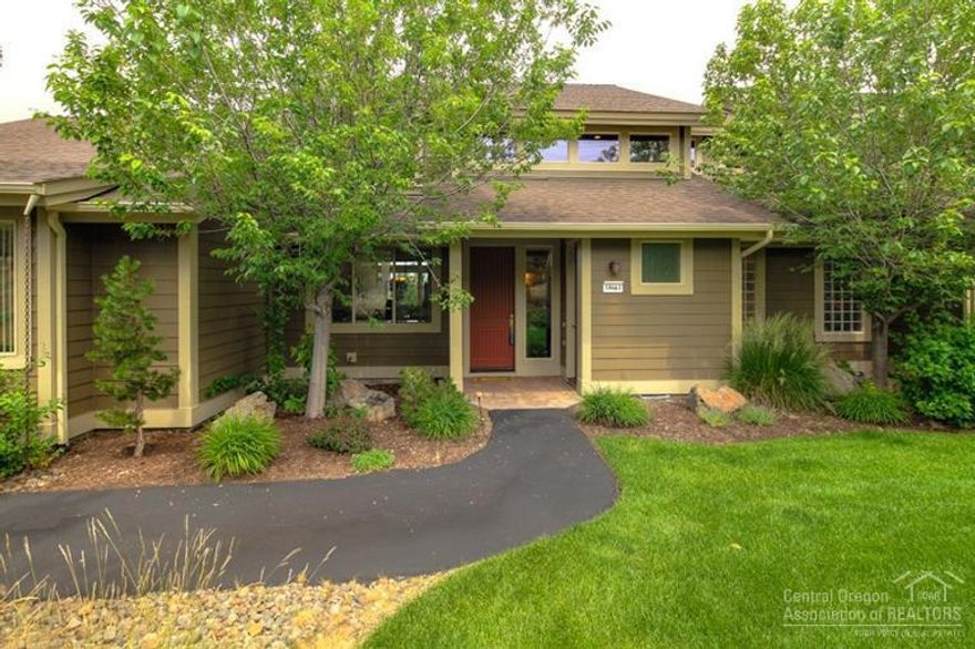 Private Creekside town home with views in Eagle Crest Resort backs to common area and walking path. Great room plan with soaring ceilings, gas fireplace and built-in entertainment center opens to expansive paver deck with hot tub. Kitchen with granite counter tops and tile floors, Master on main with deck access and large master bath with soaking tub and separate shower. two bedrooms, a full bath and a loft on upper level. Large storage room for all of your toys!