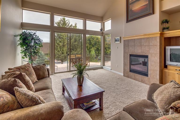 Eagle Crest - Residential