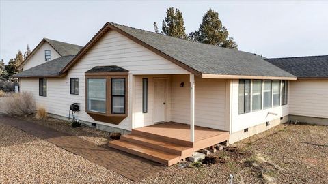 Tiny photo for 60990 Jennings Rd Road, Bend, OR 97702 (MLS # 220213579)