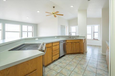 Tiny photo for 60990 Jennings Rd Road, Bend, OR 97702 (MLS # 220213579)