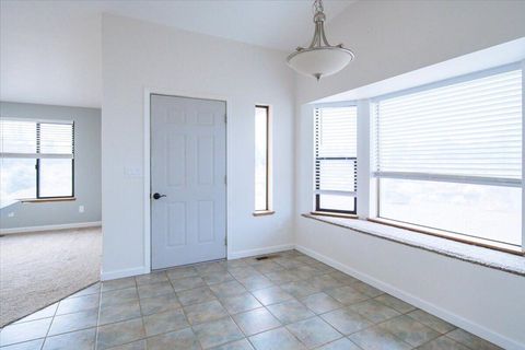 Tiny photo for 60990 Jennings Rd Road, Bend, OR 97702 (MLS # 220213579)