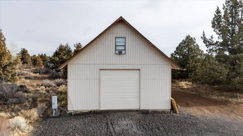 Tiny photo for 60990 Jennings Rd Road, Bend, OR 97702 (MLS # 220213579)