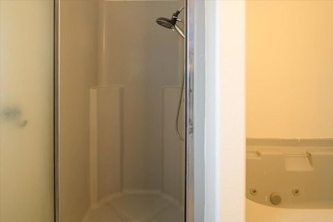 Tiny photo for 60990 Jennings Rd Road, Bend, OR 97702 (MLS # 220213579)