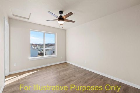 Tiny photo for 7869 Houston Loop, White City, OR 97503 (MLS # 220216889)