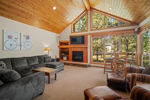 57147 Evergreen Loop 47 Sunriver OR 97707