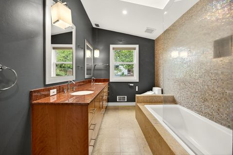 Tiny photo for 301 Hillcrest Street, Ashland, OR 97520 (MLS # 220219338)