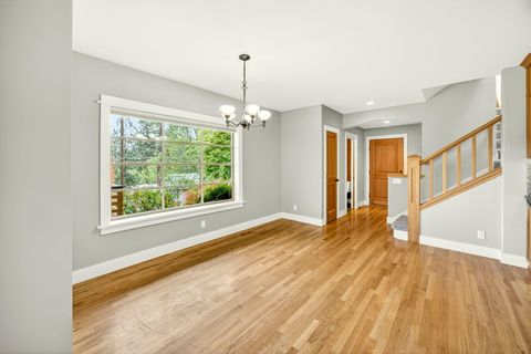 Tiny photo for 301 Hillcrest Street, Ashland, OR 97520 (MLS # 220219338)