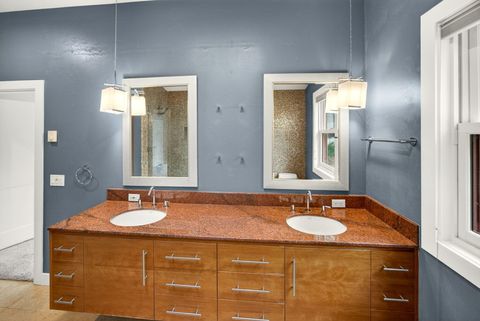 Tiny photo for 301 Hillcrest Street, Ashland, OR 97520 (MLS # 220219338)