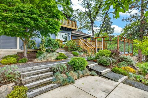 Tiny photo for 301 Hillcrest Street, Ashland, OR 97520 (MLS # 220219338)