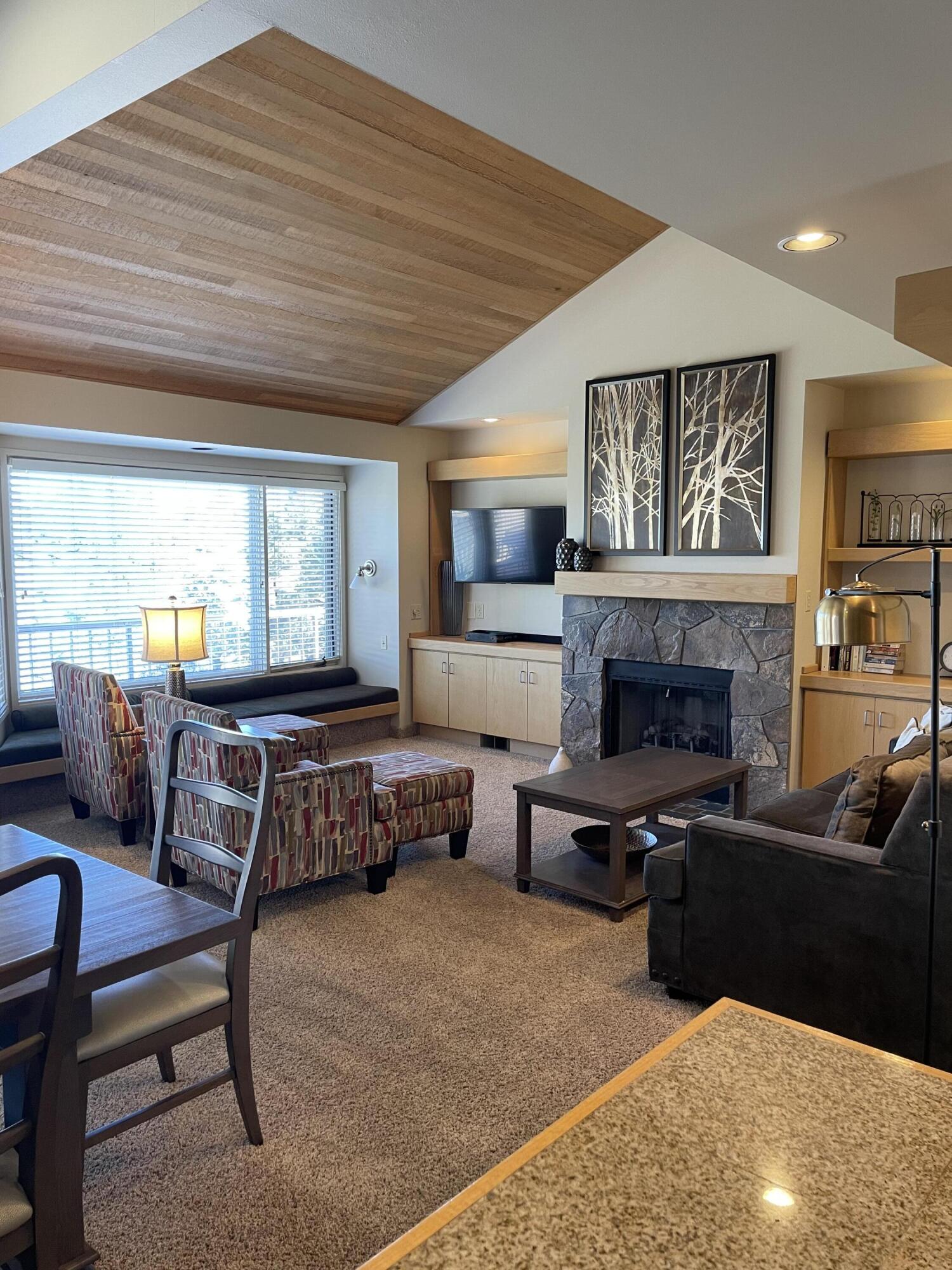 Eagle Crest - Residential