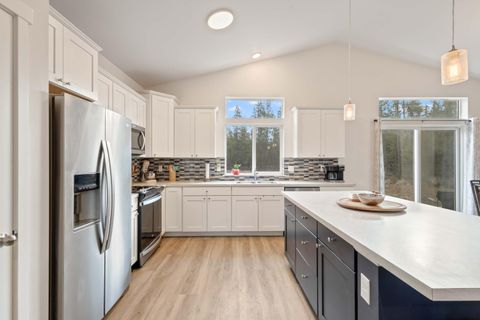 Tiny photo for 53080 Day Road, La Pine, OR 97739 (MLS # 220217085)