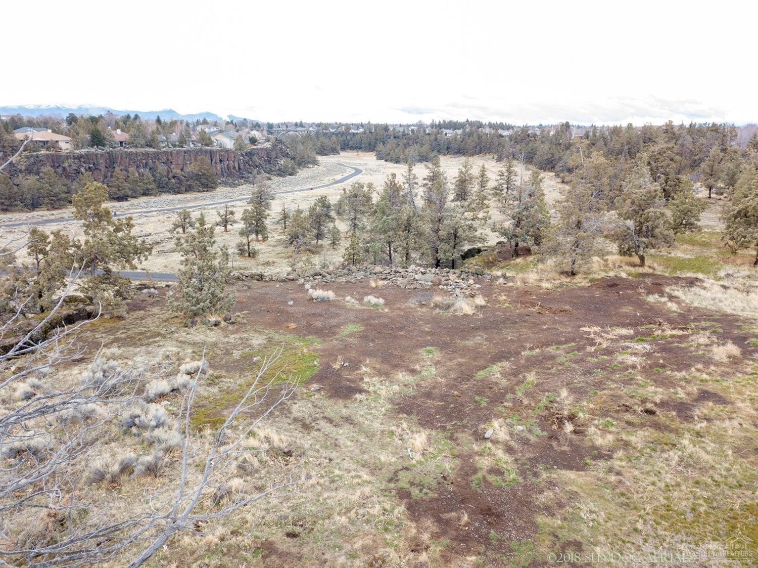 McKenzie Rim Estates - Land