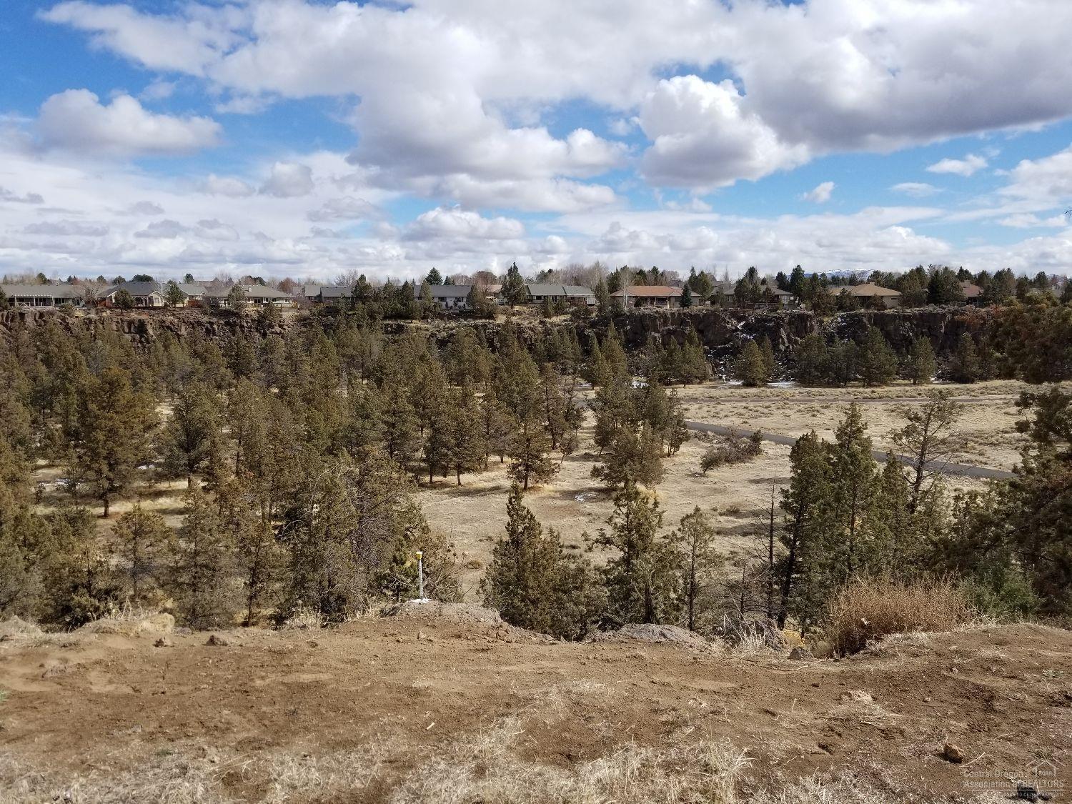 McKenzie Rim Estates - Land