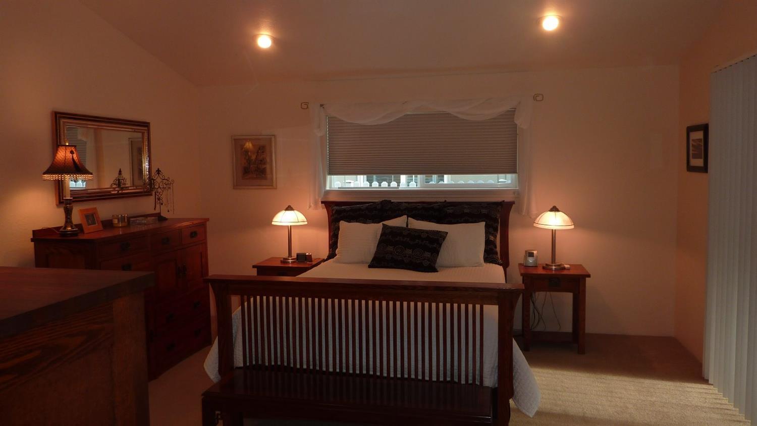 Hidden Springs - Residential