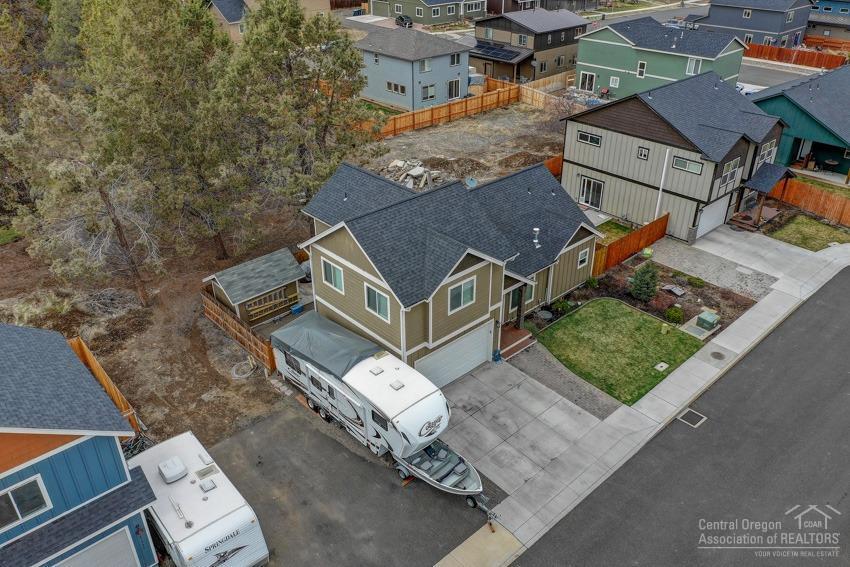 Diamont Pines - Residential