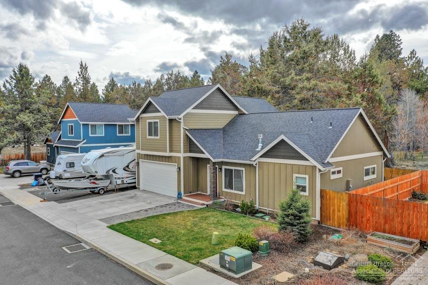 Diamont Pines - Residential