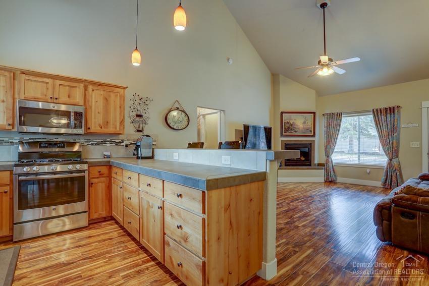 Diamont Pines - Residential