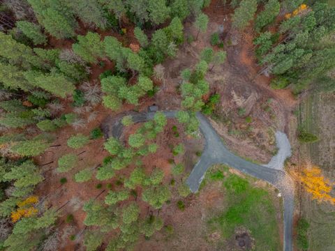 Tiny photo for 1740 Pleasant Creek Road, Rogue River, OR 97537 (MLS # 220212225)