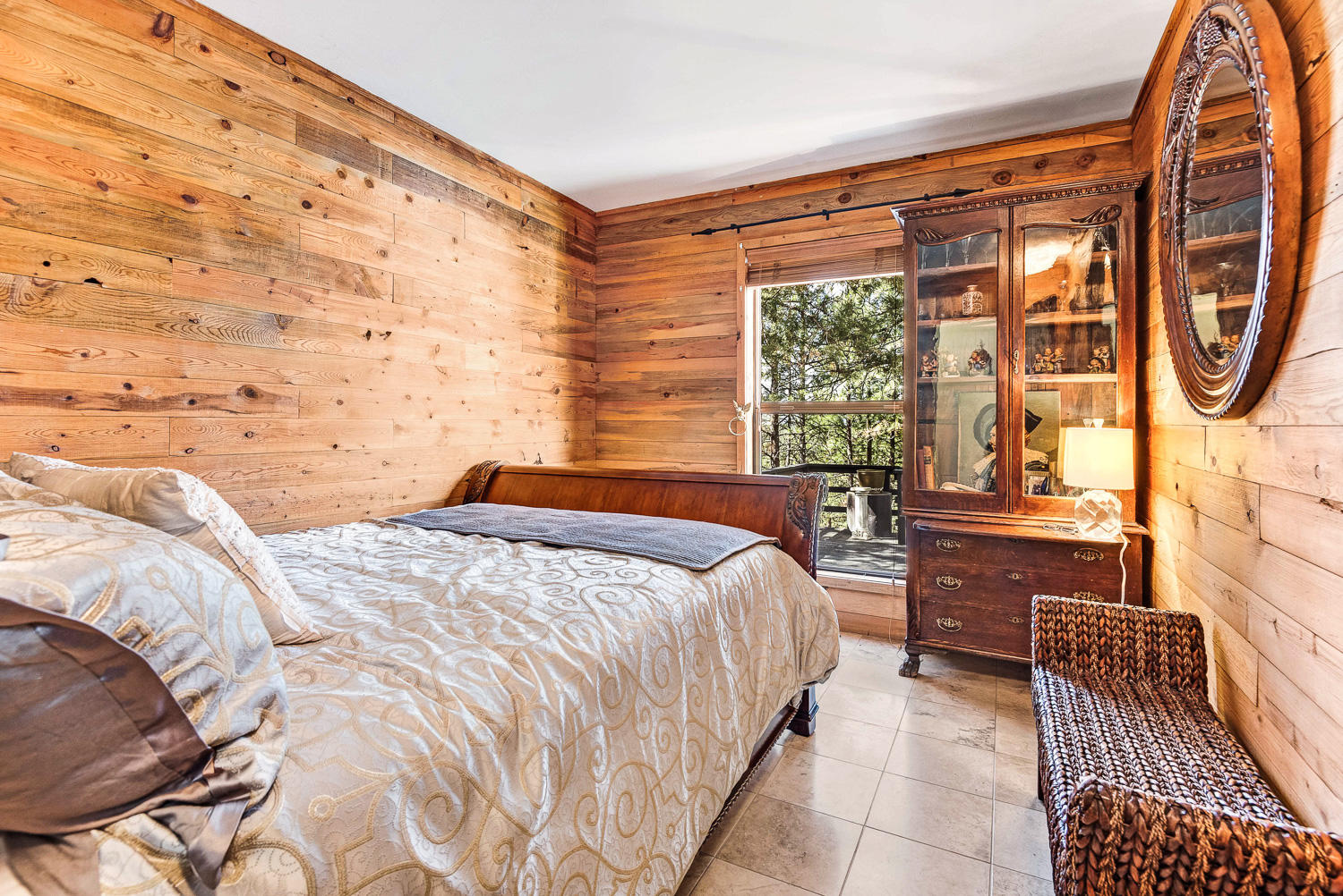 Saddleback - Residential