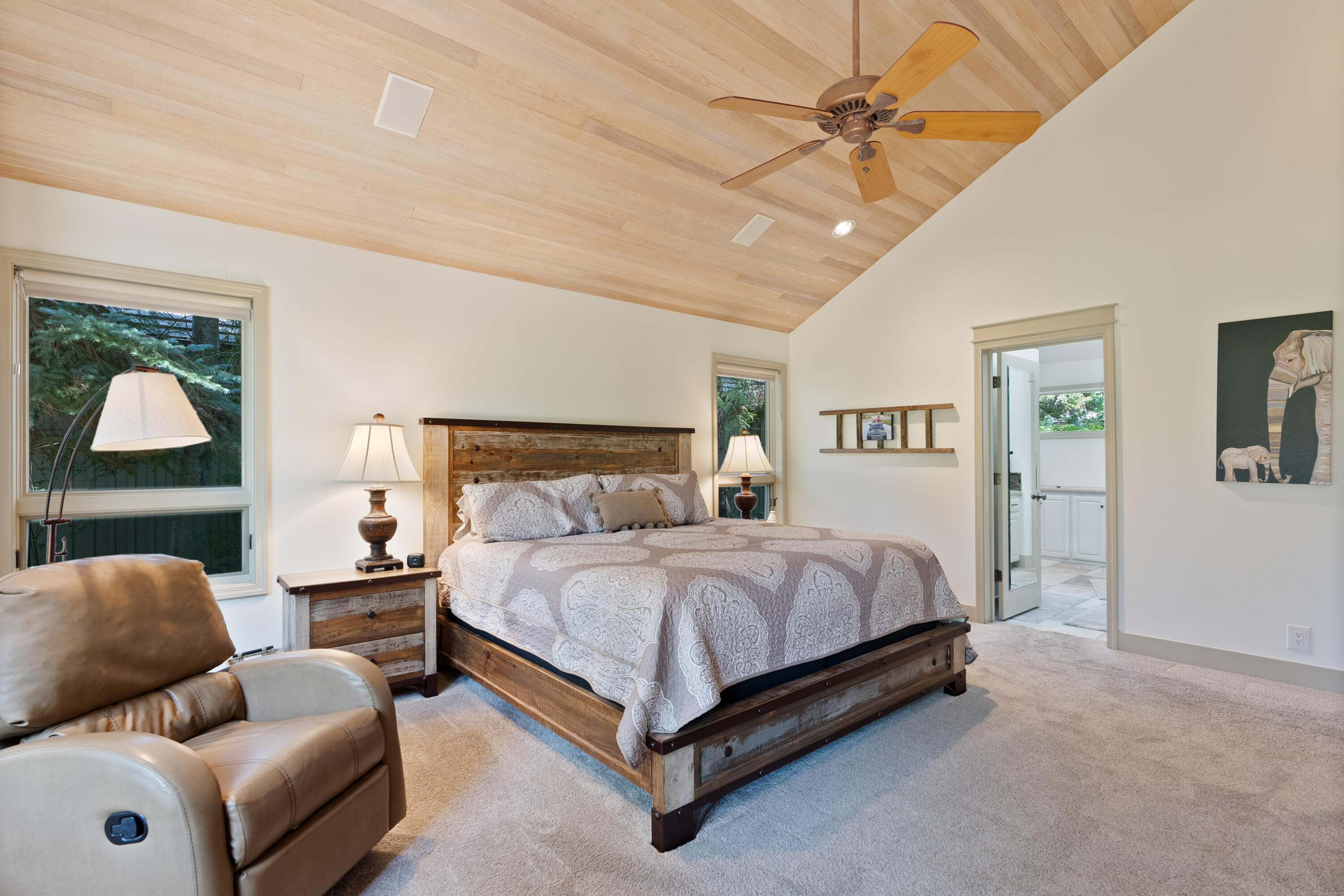 Broken Top - Residential