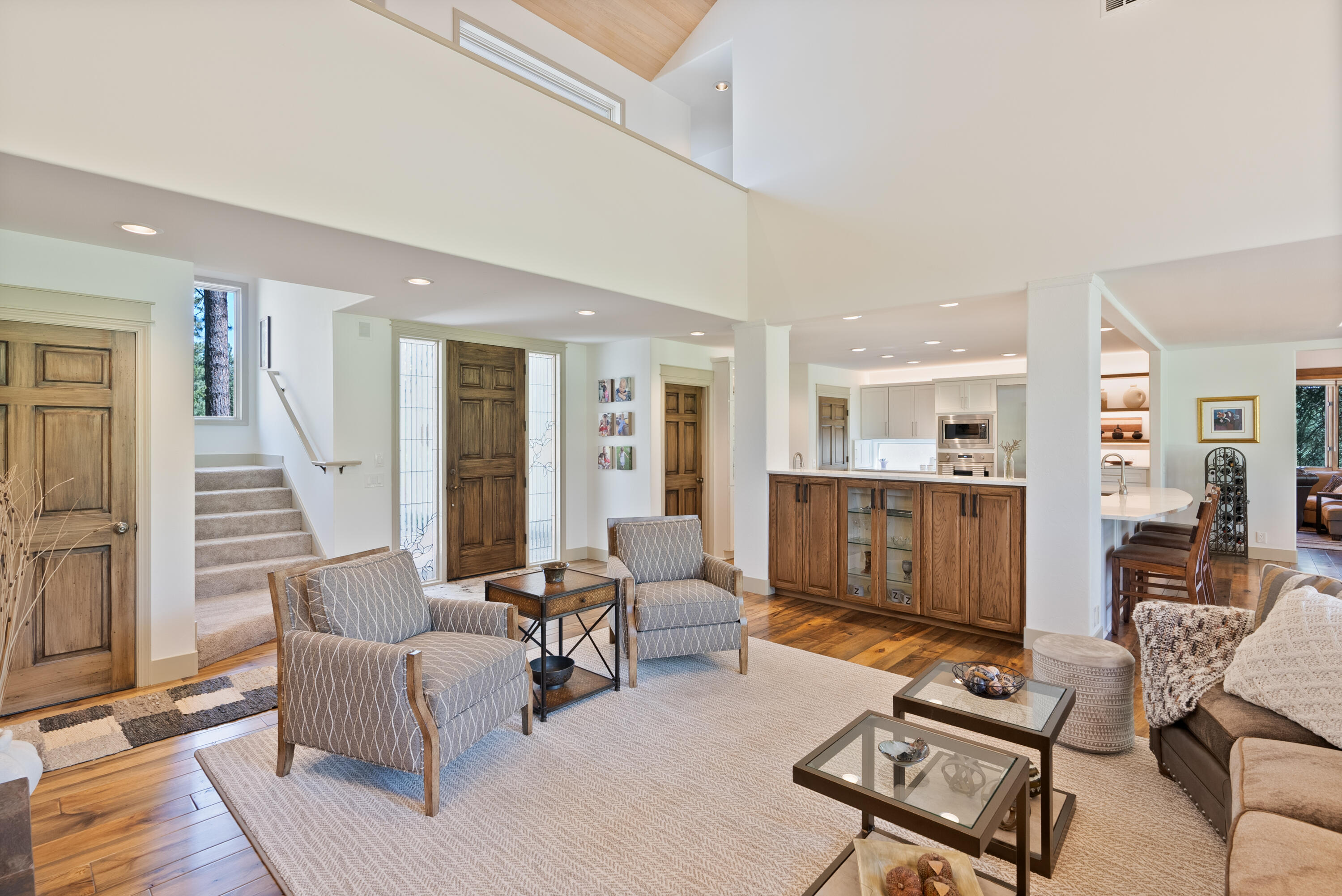 Broken Top - Residential