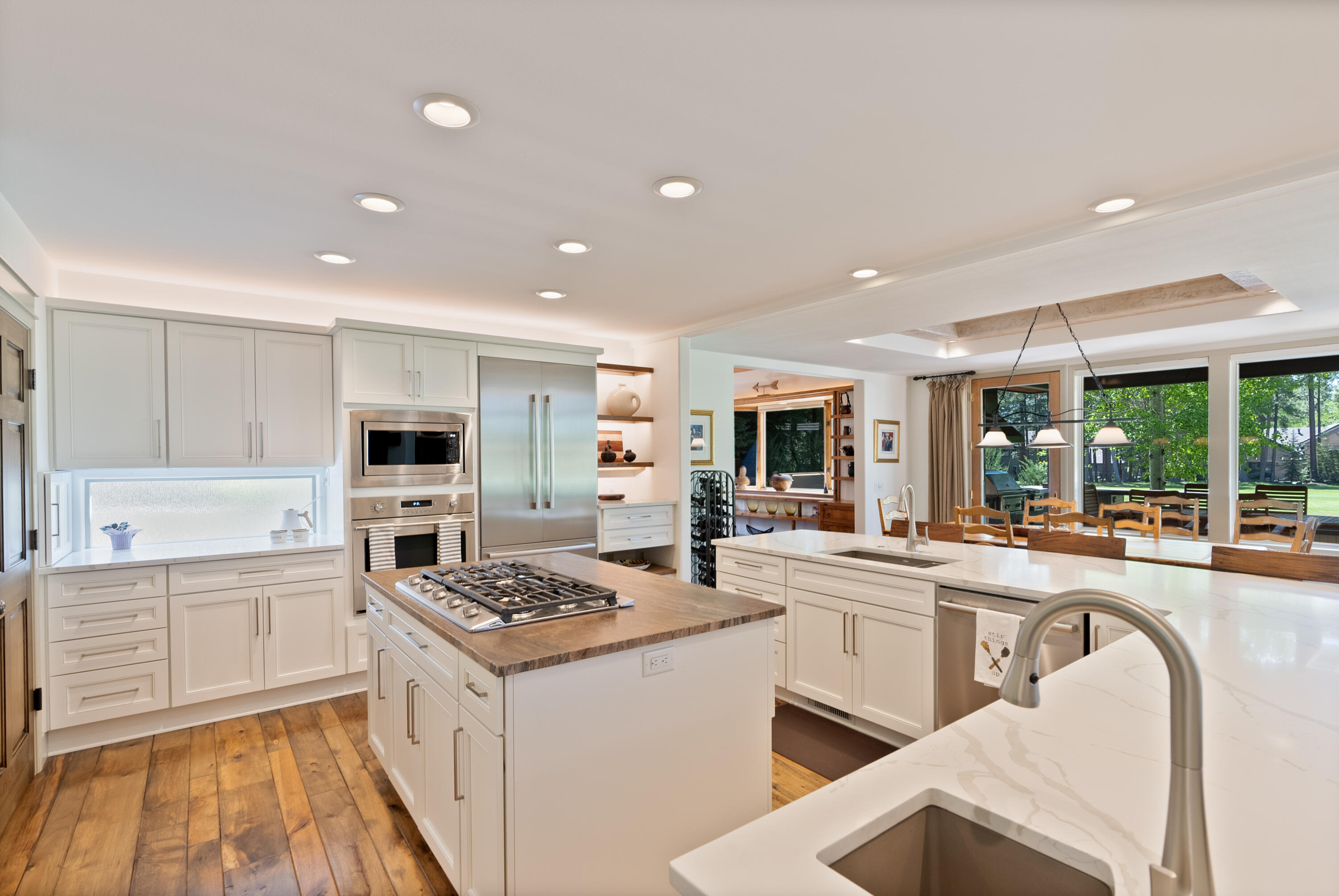 Broken Top - Residential