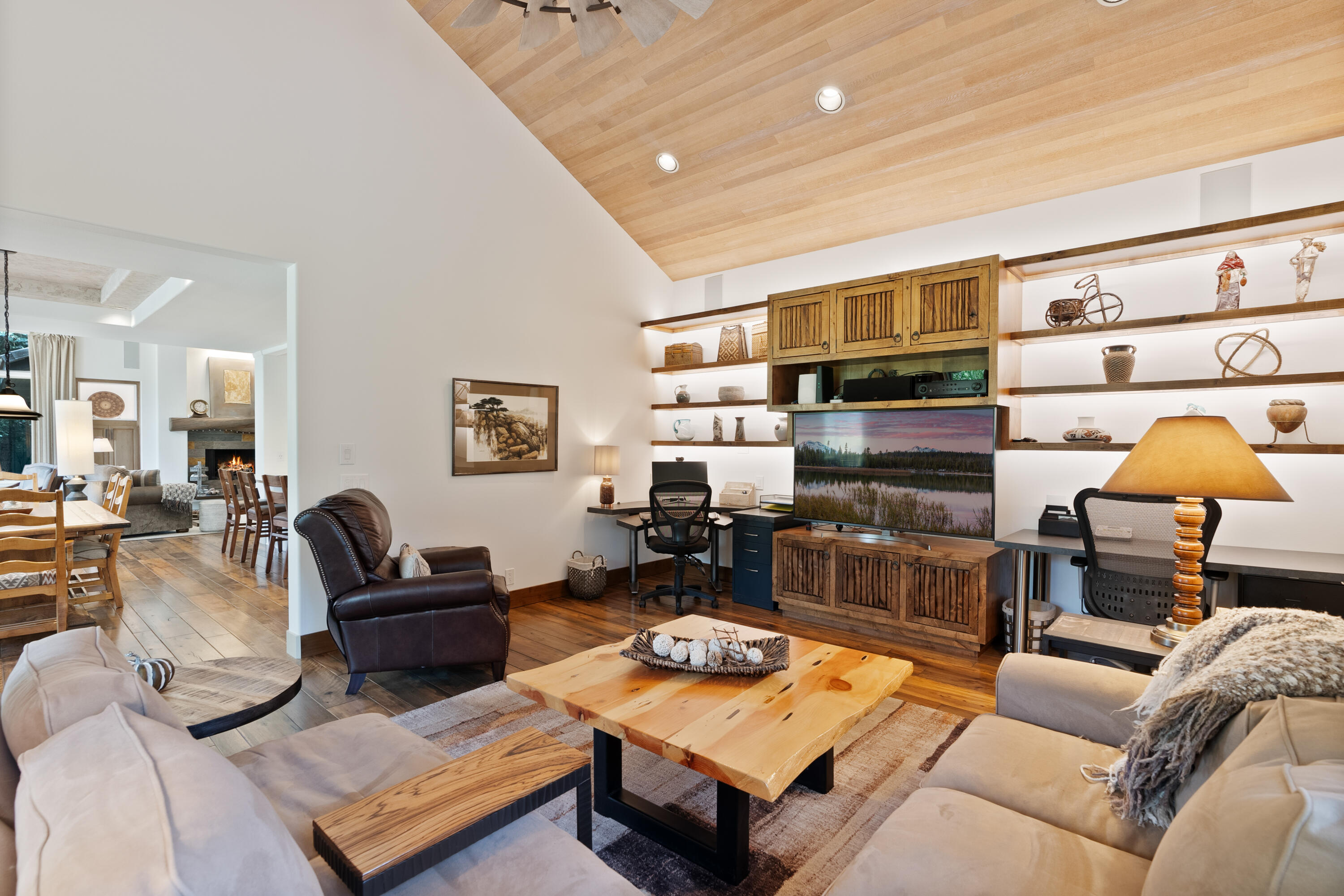 Broken Top - Residential