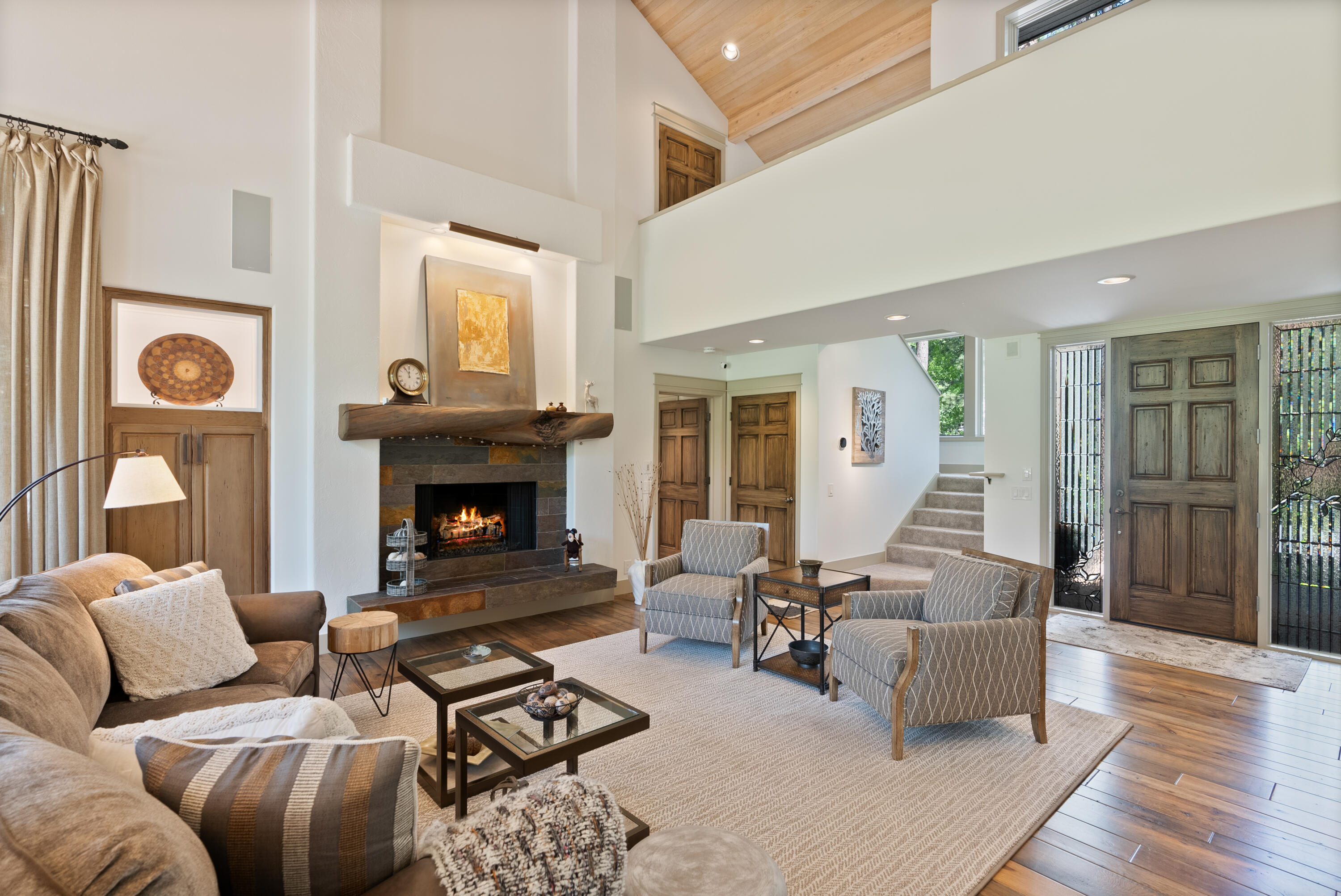 Broken Top - Residential