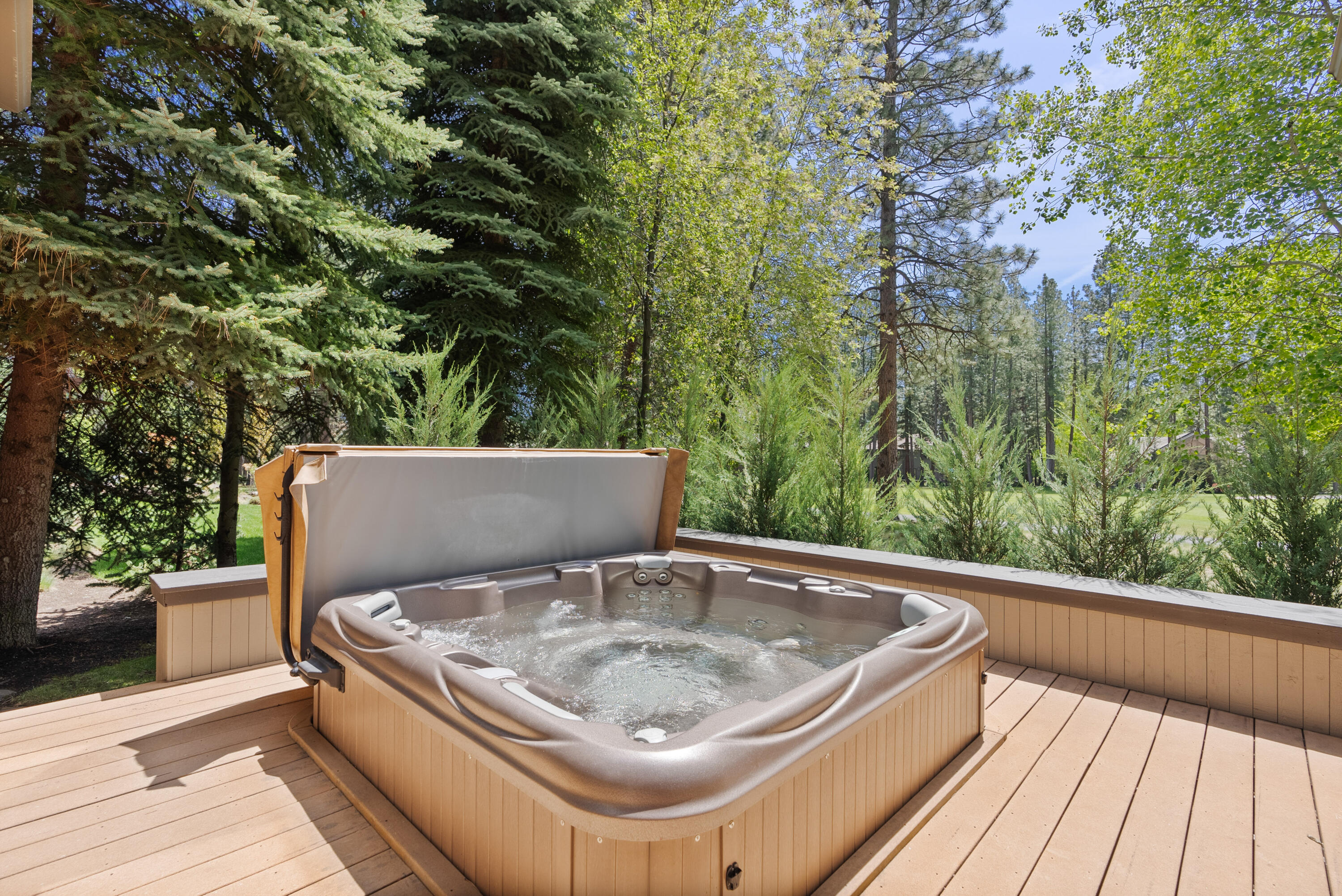 Broken Top - Residential