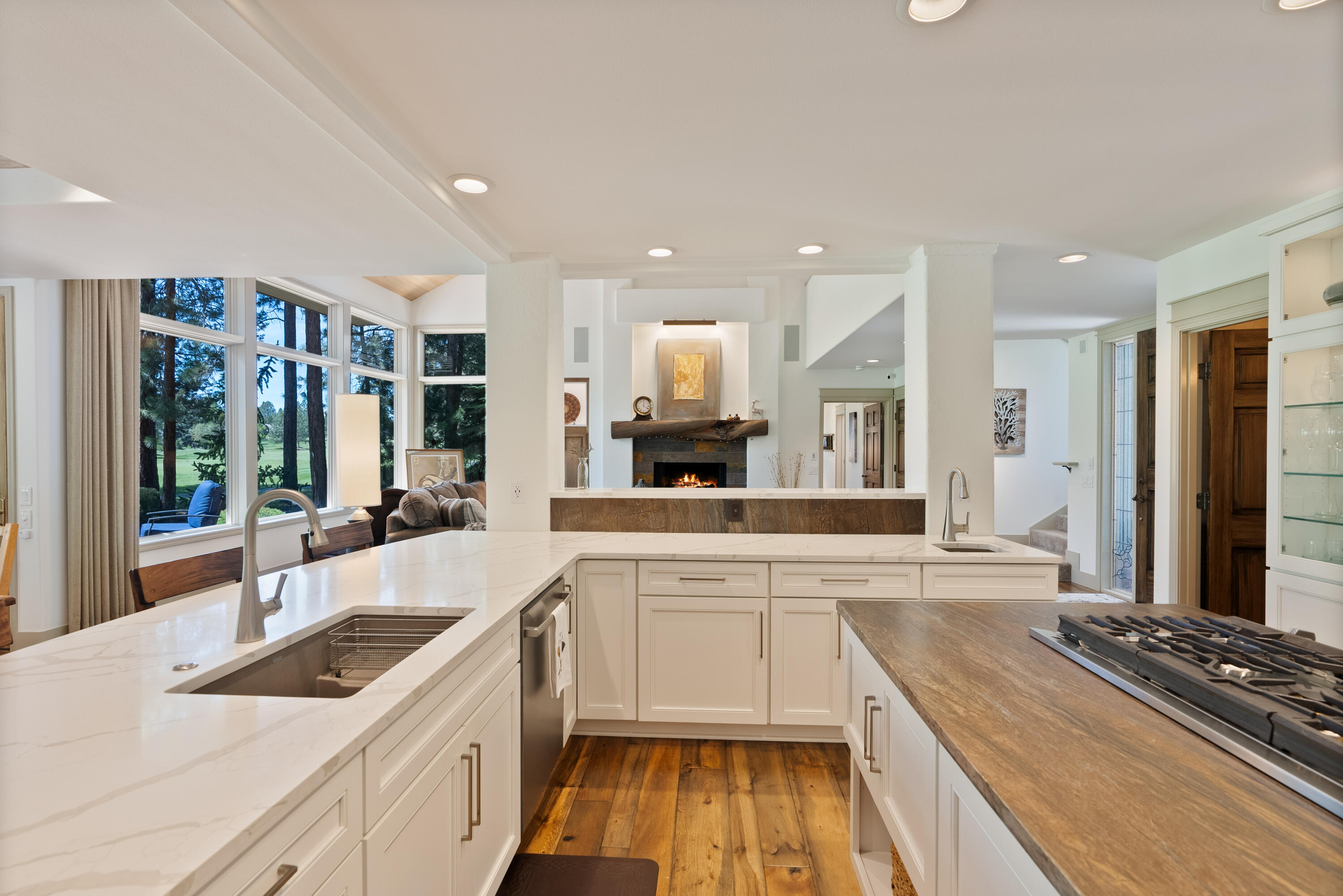 Broken Top - Residential