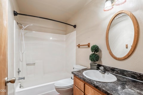 Tiny photo for 64543 McGrath Road, Bend, OR 97701 (MLS # 220224261)