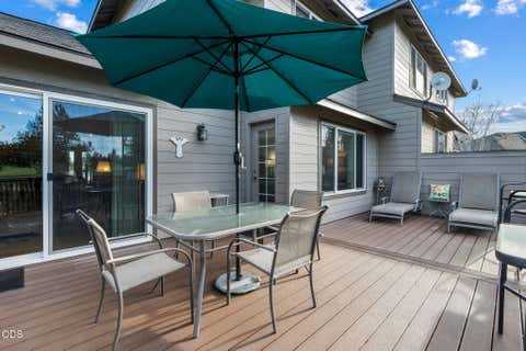Tiny photo for 8520 Golden Pheasant Court, Redmond, OR 97756 (MLS # 220224074)