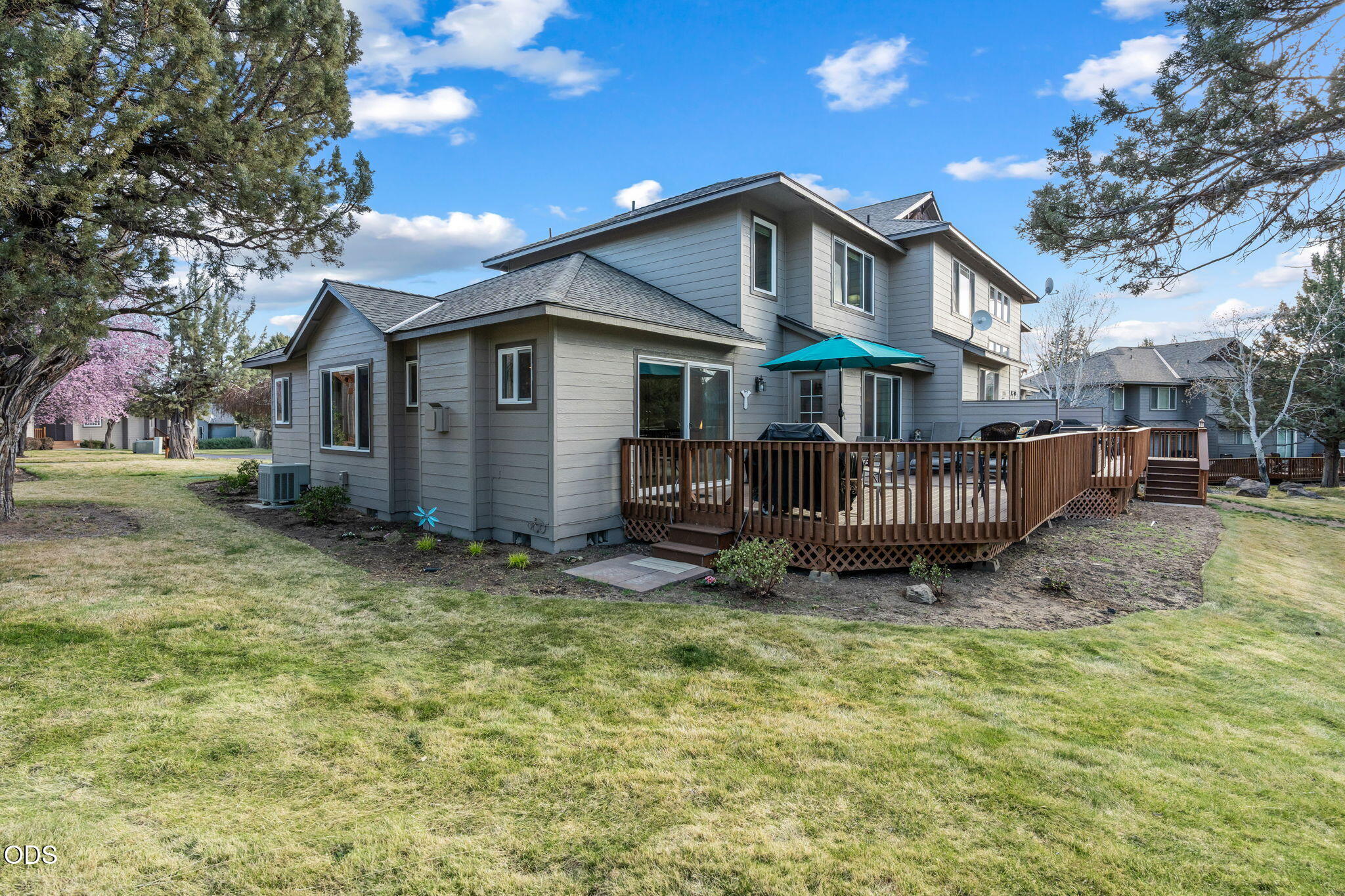 8520 Golden Pheasant Court