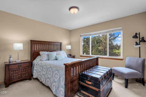 Tiny photo for 8520 Golden Pheasant Court, Redmond, OR 97756 (MLS # 220224074)