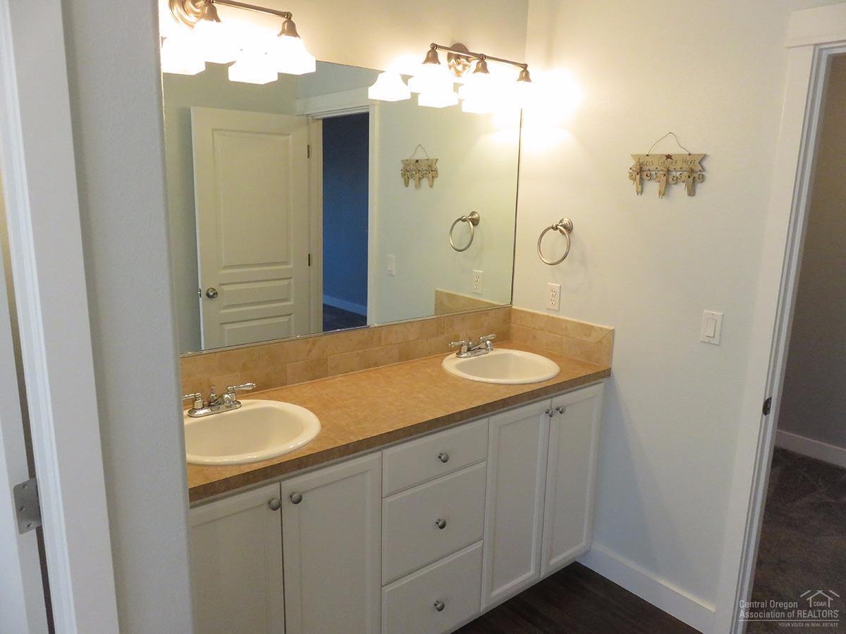 Crescent Creek - Residential