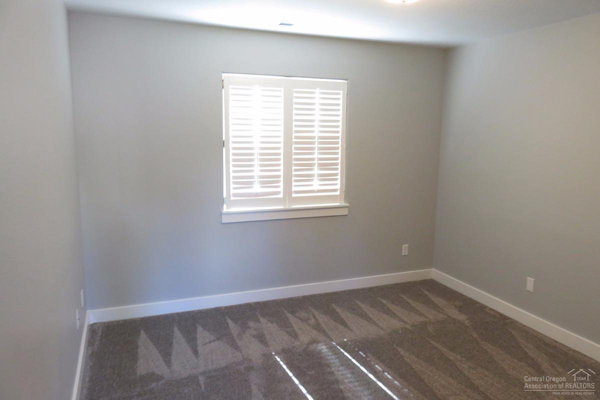 Crescent Creek - Residential