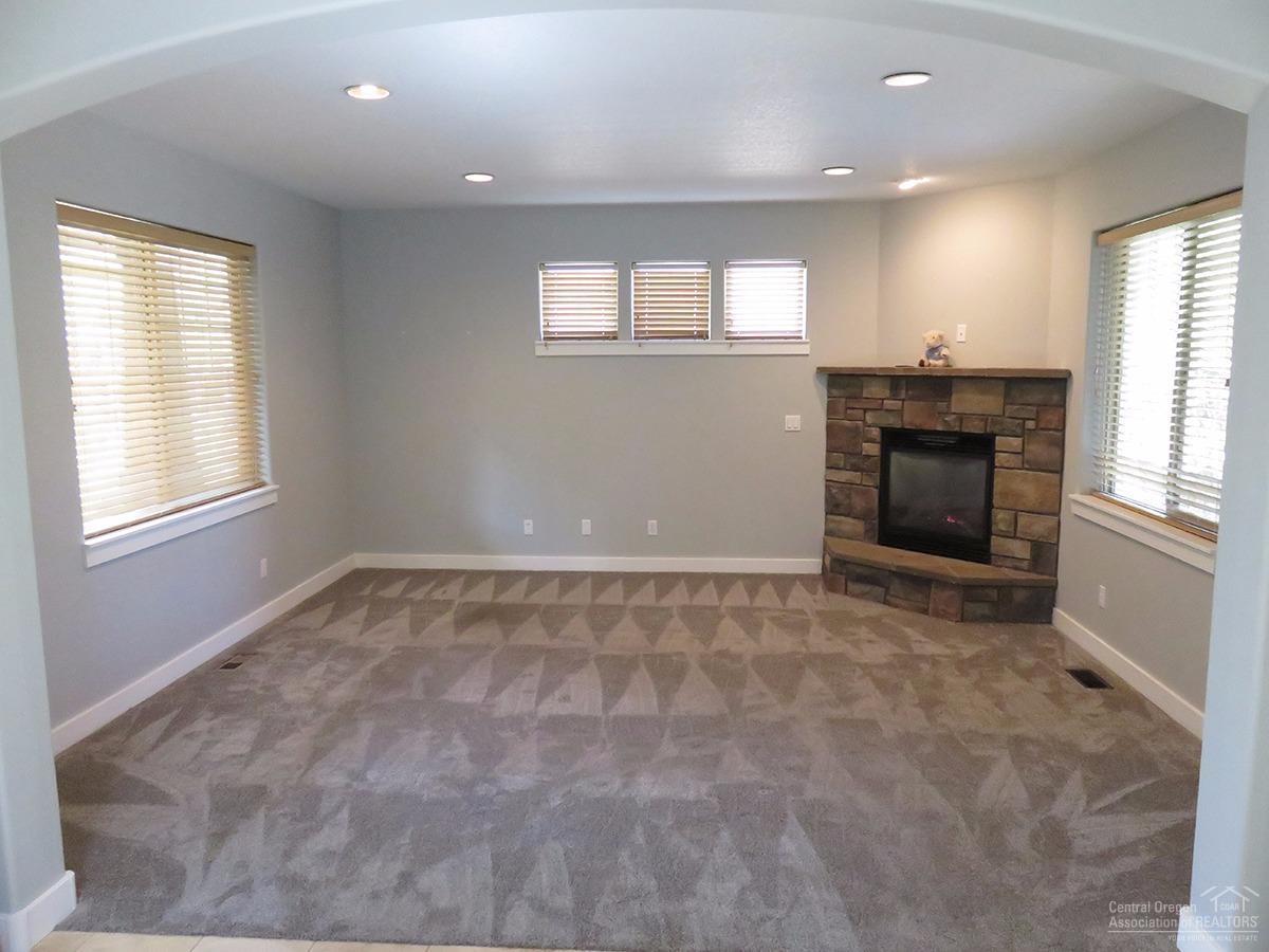 Crescent Creek - Residential