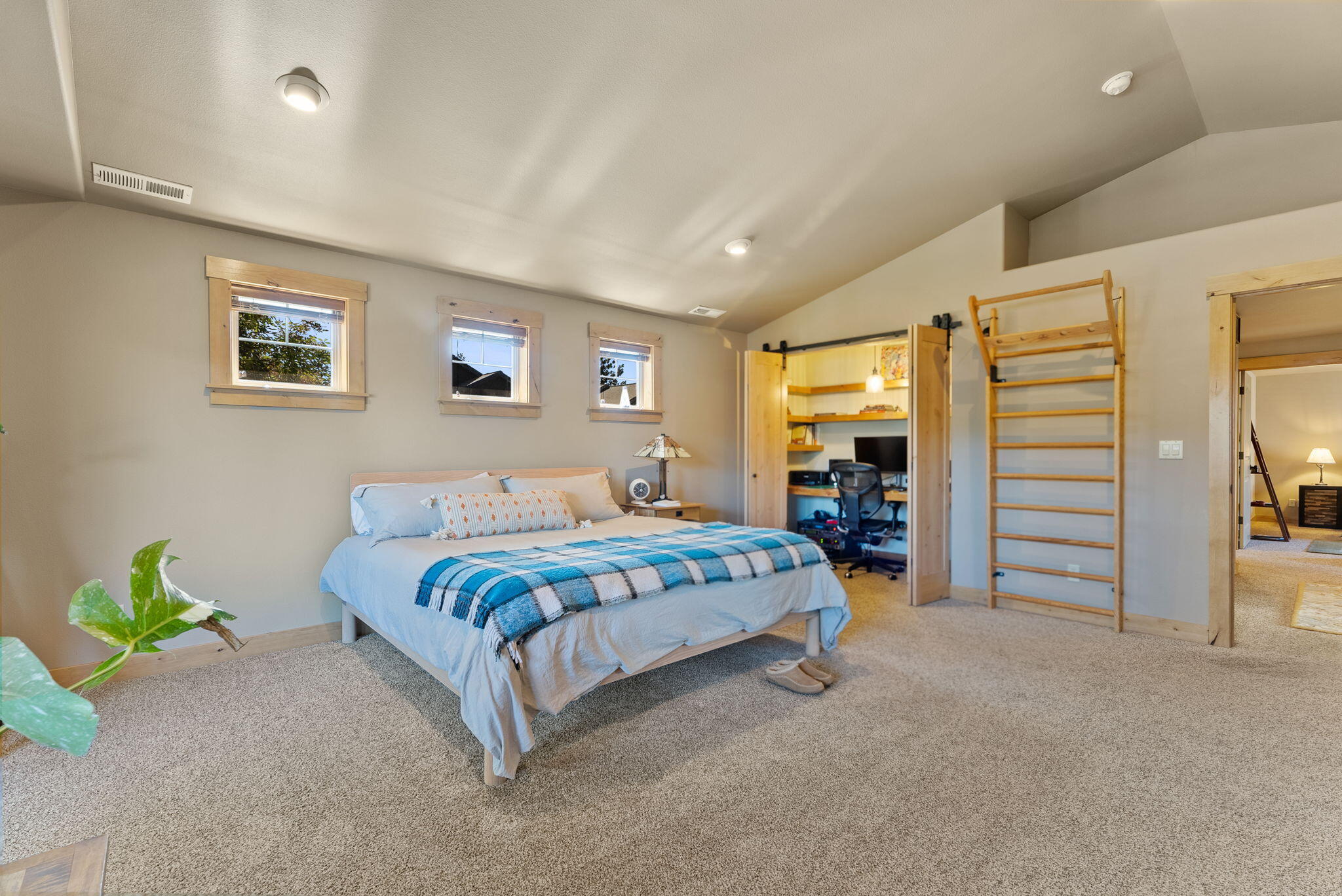 20208 Merriewood Lane