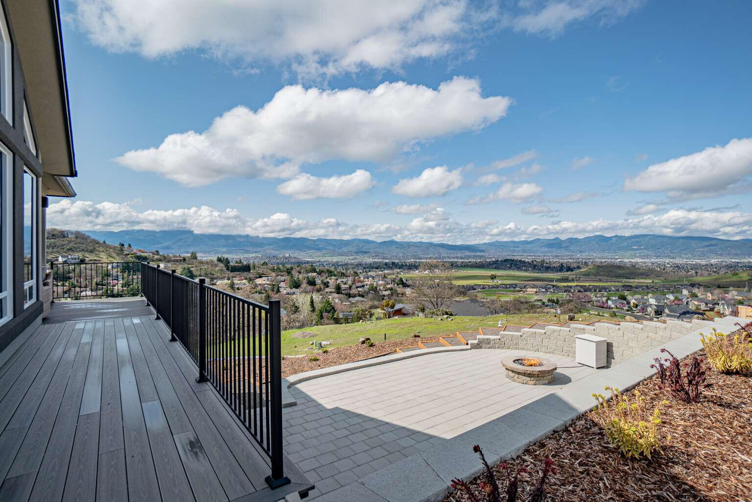 Innsbruck Ridge At Vista Pointe Phase 1 And 2 - Residential