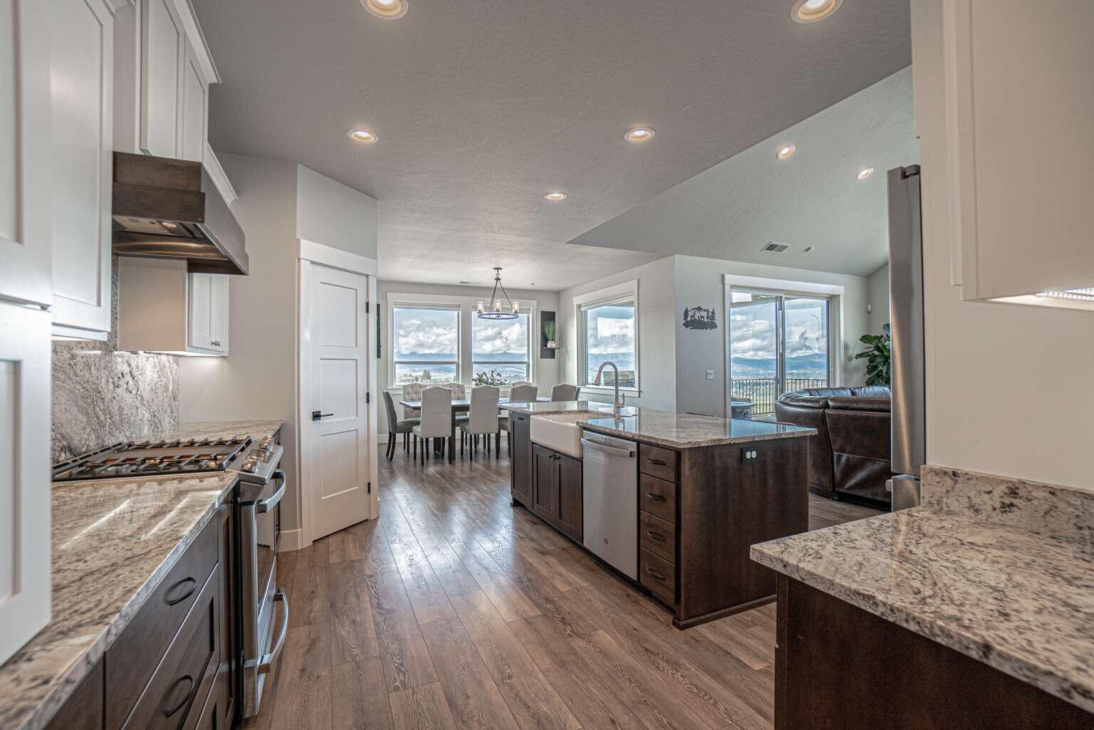 Innsbruck Ridge At Vista Pointe Phase 1 And 2 - Residential