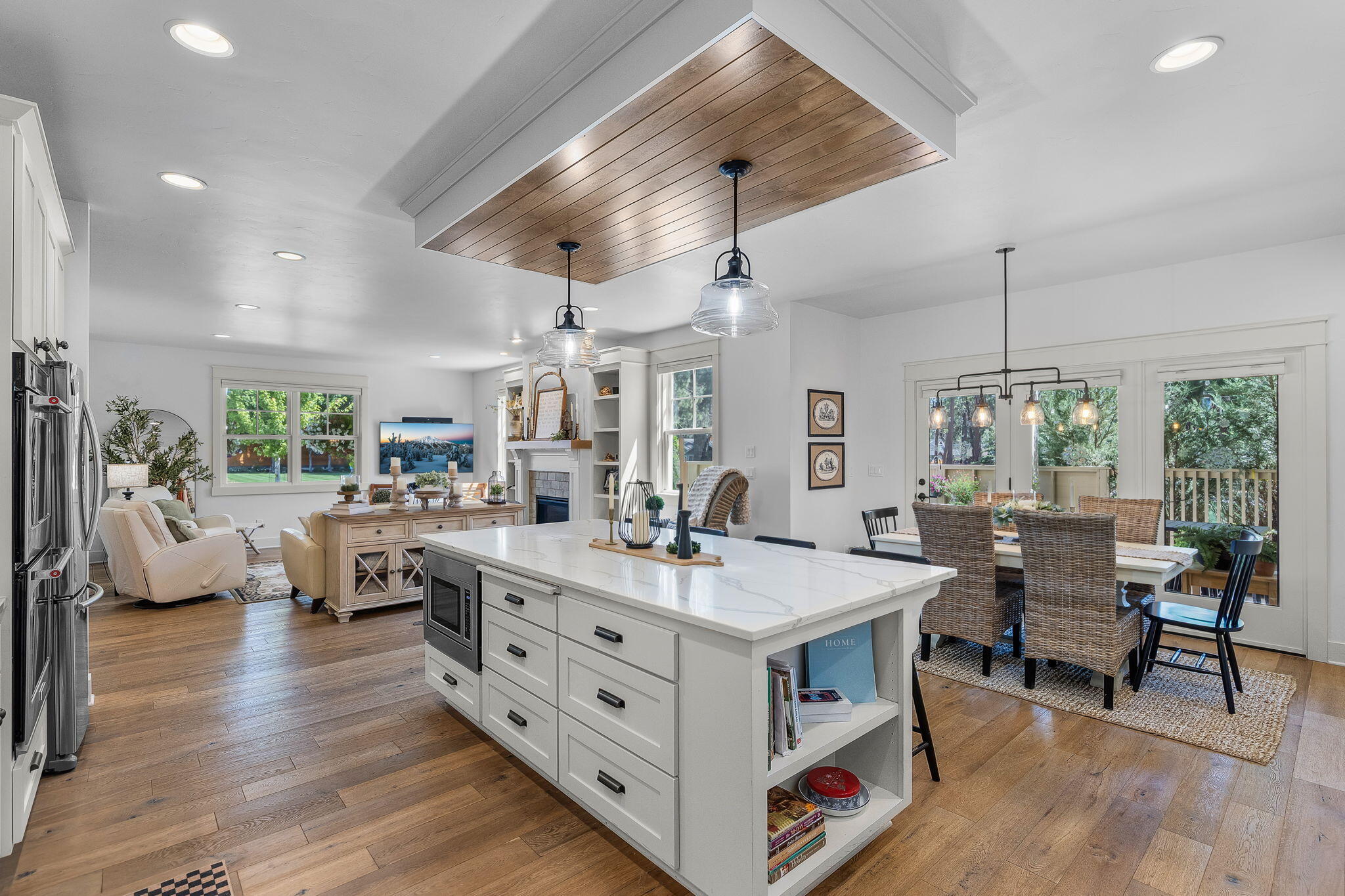 Pine Meadow Vill - Residential