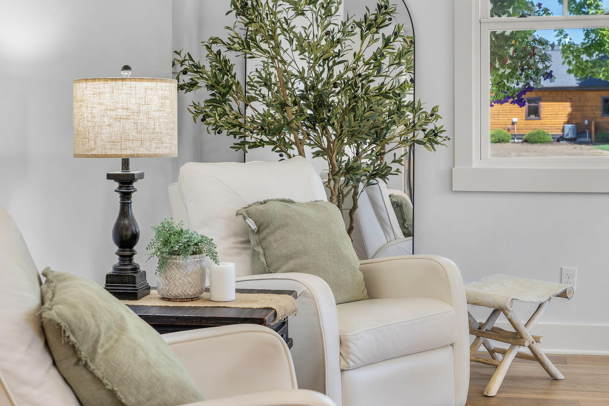 Pine Meadow Vill - Residential