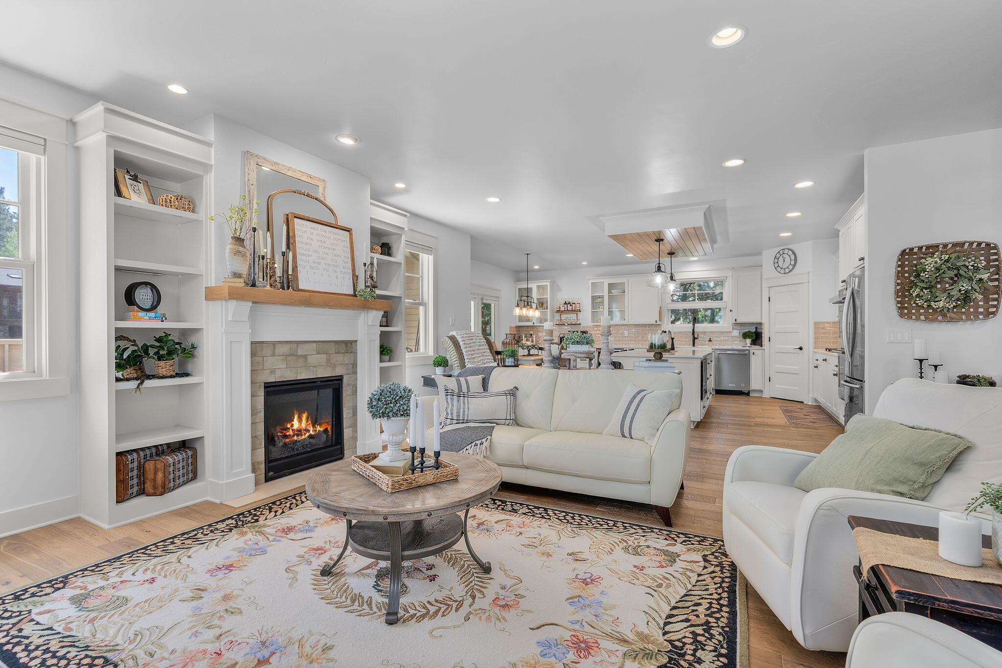 Pine Meadow Vill - Residential