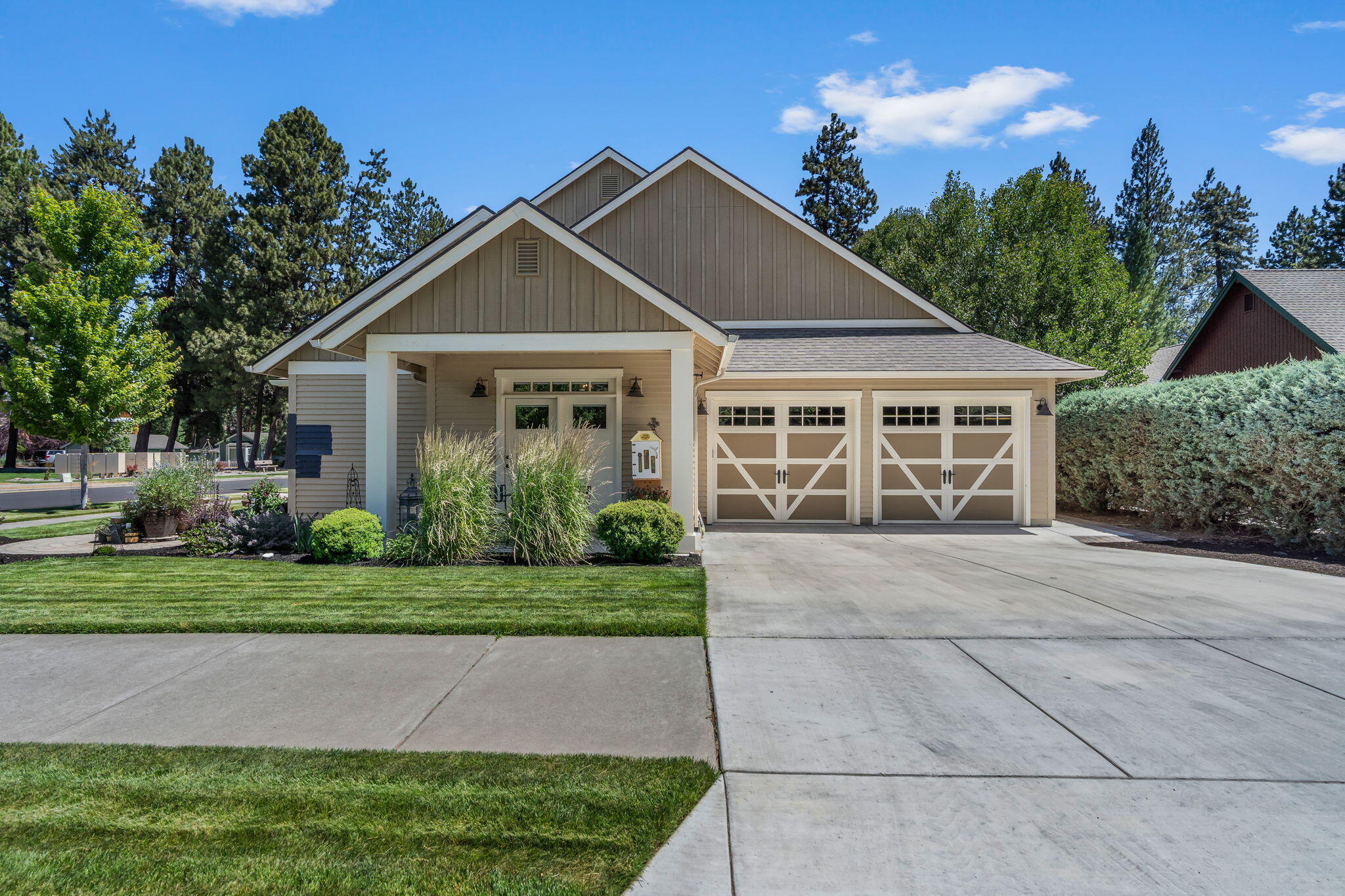 Pine Meadow Vill - Residential