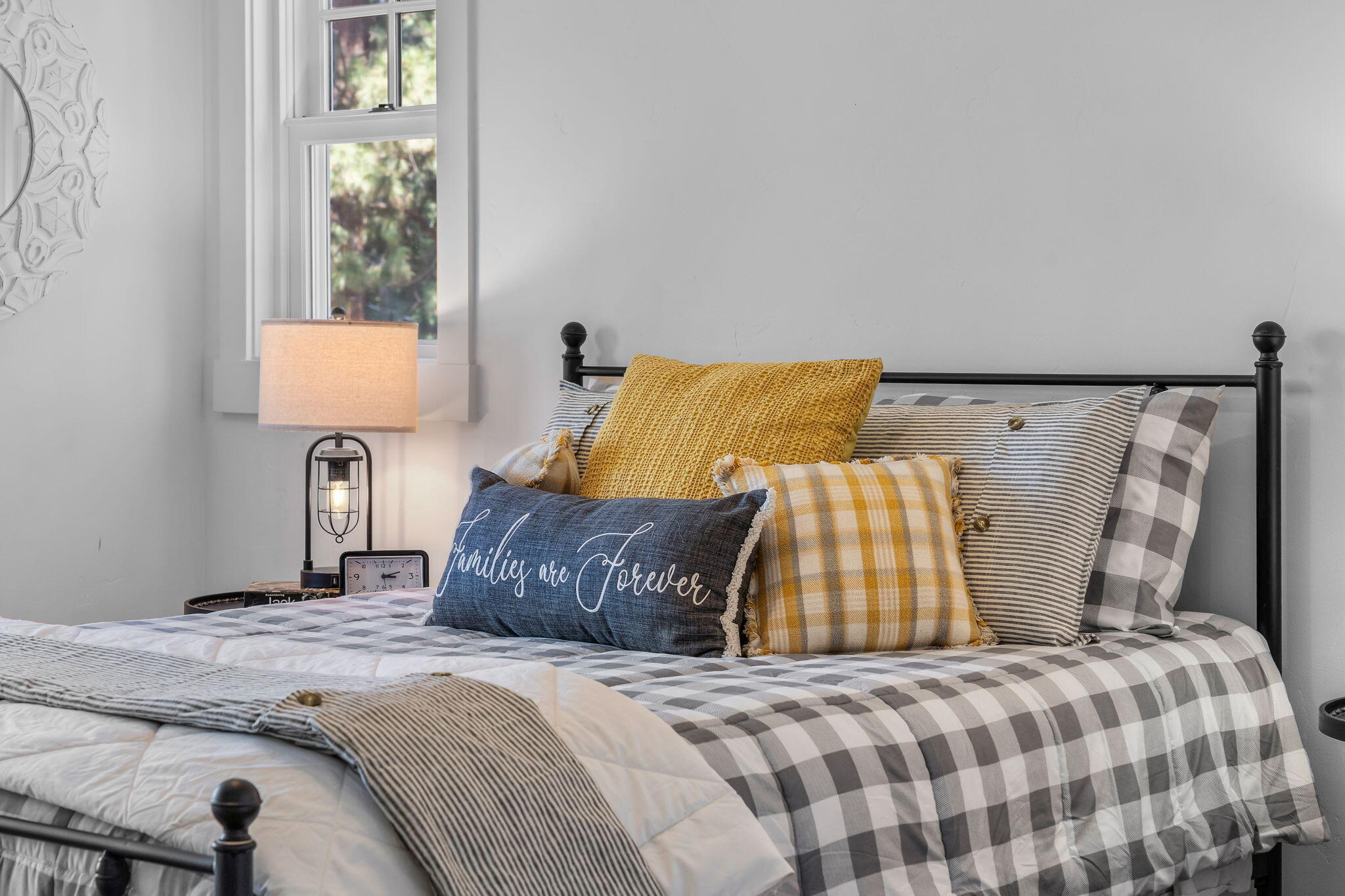 Pine Meadow Vill - Residential