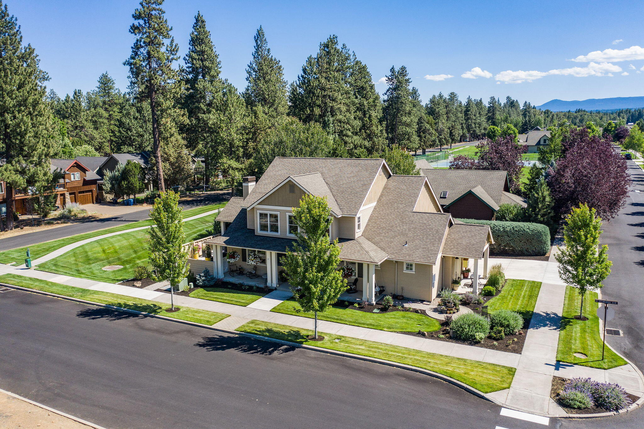 Pine Meadow Vill - Residential