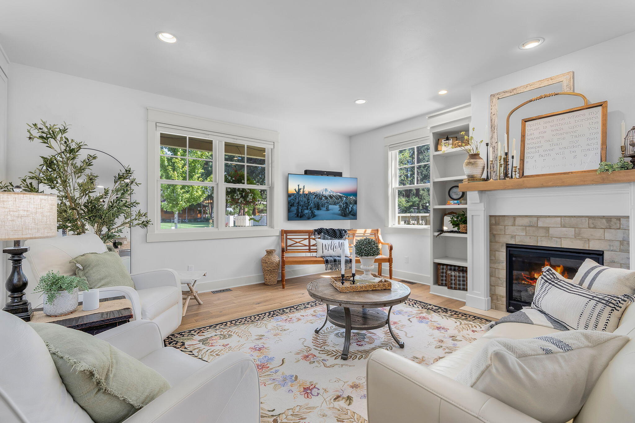 Pine Meadow Vill - Residential